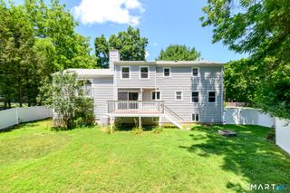26 Marva Lane, Stamford, CT 06903