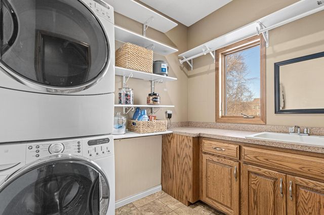 10813 185th Court NW, Elk River, MN 55330