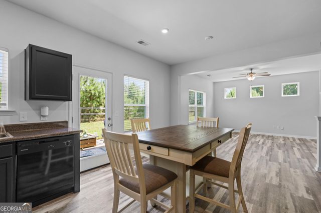 16 Jay Circle NW, Adairsville, GA 30103