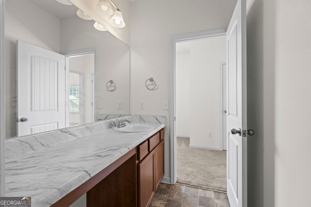 16 Jay Circle NW, Adairsville, GA 30103