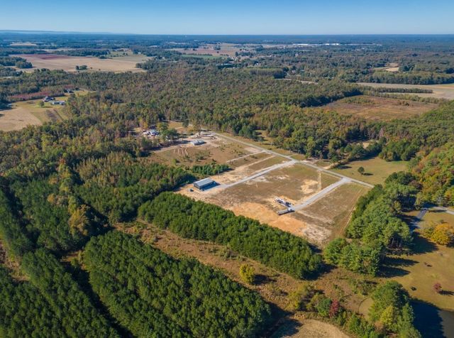 3161 Hickerson Rd, Manchester, TN 37355