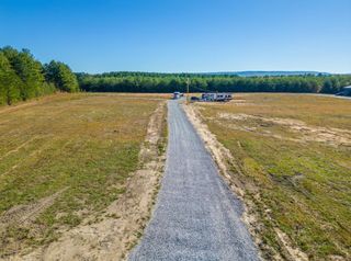 3161 Hickerson Rd, Manchester, TN 37355