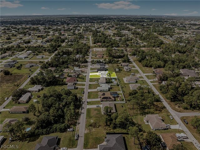 4112 2nd ST SW, Lehigh Acres, FL 33976