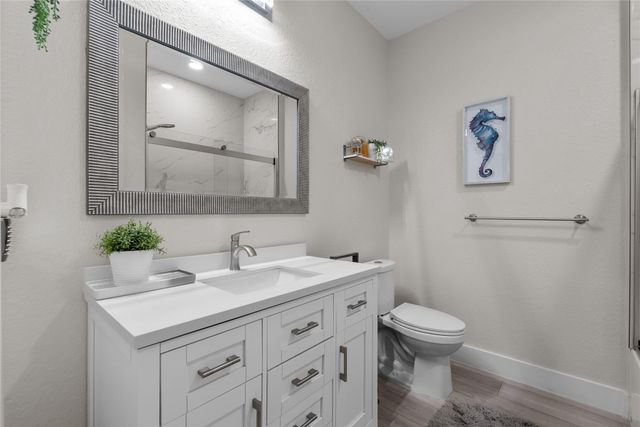 4 Shore Acres Circle, Shoreacres, TX 77571