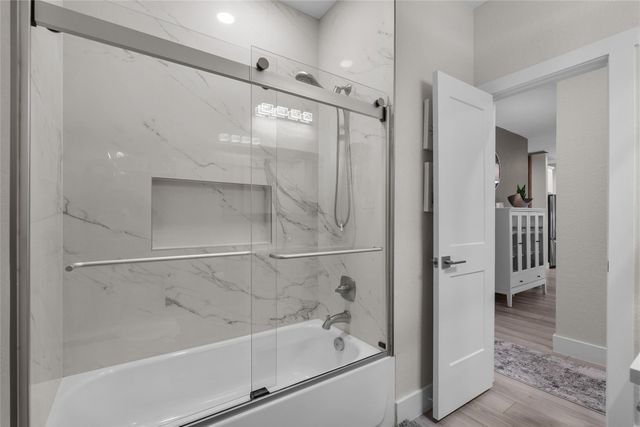 4 Shore Acres Circle, Shoreacres, TX 77571