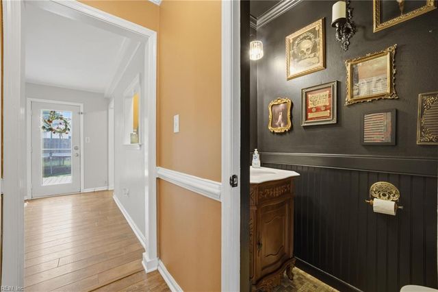 1924 Nettle ST, Virginia Beach, VA 23453