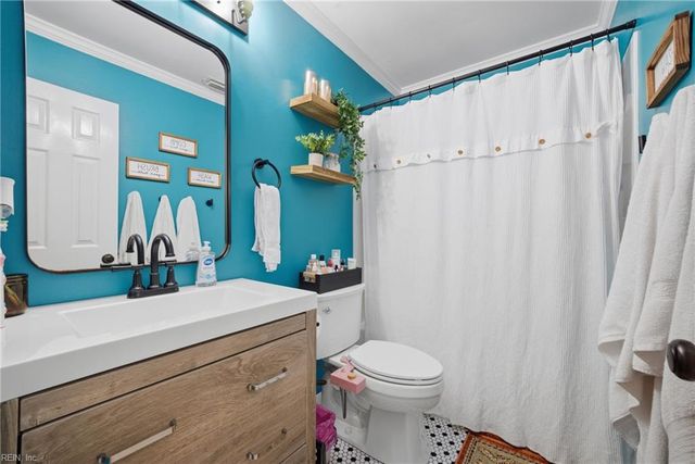 1924 Nettle ST, Virginia Beach, VA 23453