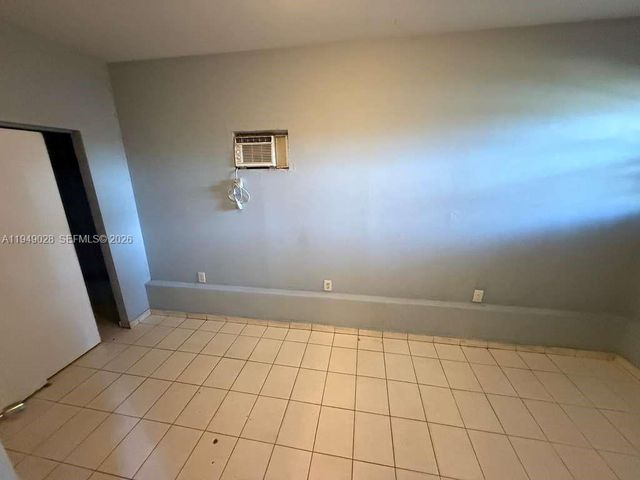 8201 NW 5th Ct BACK, Miami, FL 33150