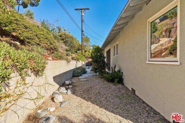 4465 Don Miguel Drive, Los Angeles, CA 90008