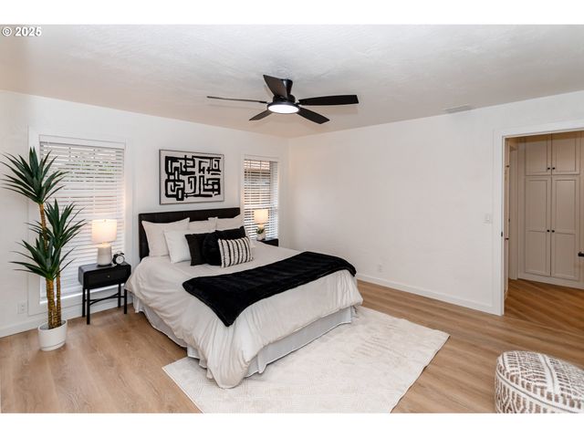 3192 QUEENS EAST St, Eugene, OR 97401