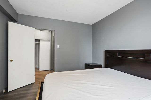 7355 S South Shore Drive 306, Chicago, IL 60649
