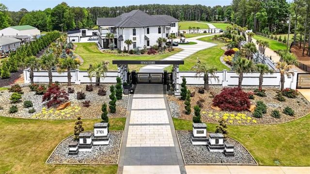 3701 Bill Gardner Parkway, Locust Grove, GA 30248