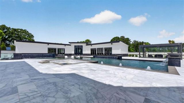3701 Bill Gardner Parkway, Locust Grove, GA 30248