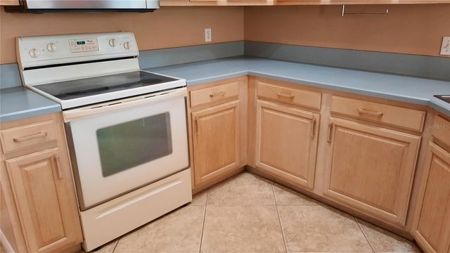 58 BURNING BUSH DRIVE, Palm Coast, FL 32137