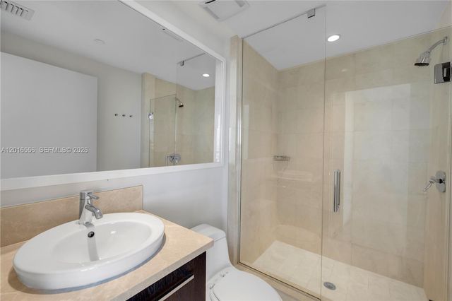 17121 Collins Ave 3901, Sunny Isles Beach, FL 33160