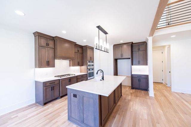 623 Hollow Wood Trl, Mount Juliet, TN 37122