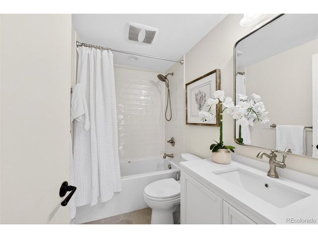 1900 E Girard Pl 508, Englewood, CO 80113