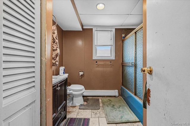 1033 N Fletcher Avenue, Valley Stream, NY 11580