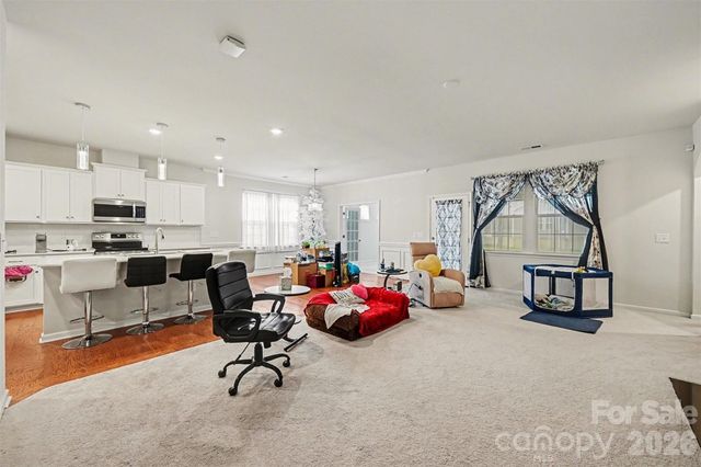 14204 Southbridge Forest Drive, Charlotte, NC 27273