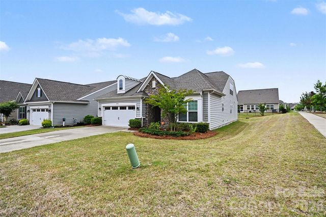 14204 Southbridge Forest Drive, Charlotte, NC 27273