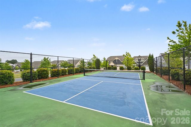 14204 Southbridge Forest Drive, Charlotte, NC 27273