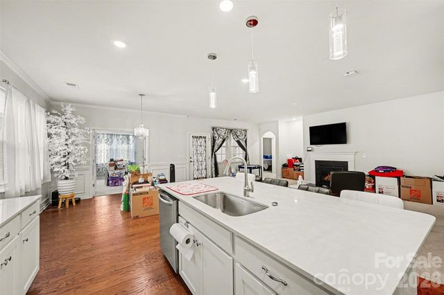 14204 Southbridge Forest Drive, Charlotte, NC 27273