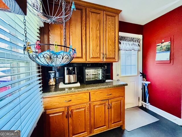 31 McFerrin Circle, Riverdale, GA 30274