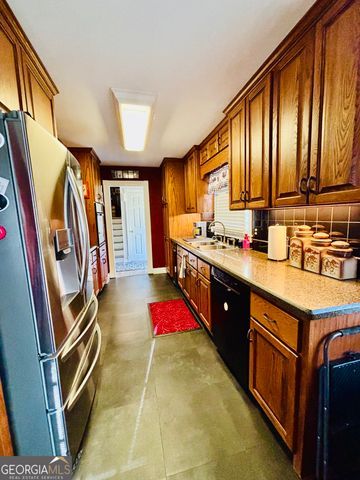 31 McFerrin Circle, Riverdale, GA 30274