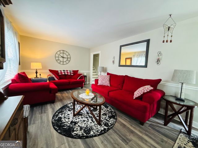 31 McFerrin Circle, Riverdale, GA 30274