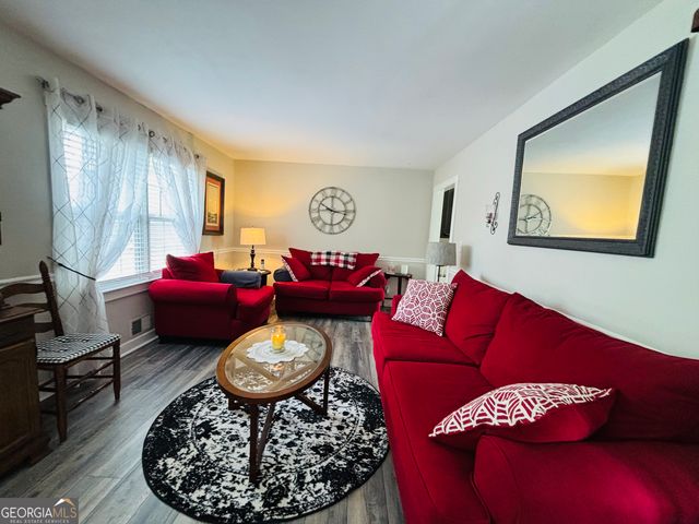 31 McFerrin Circle, Riverdale, GA 30274