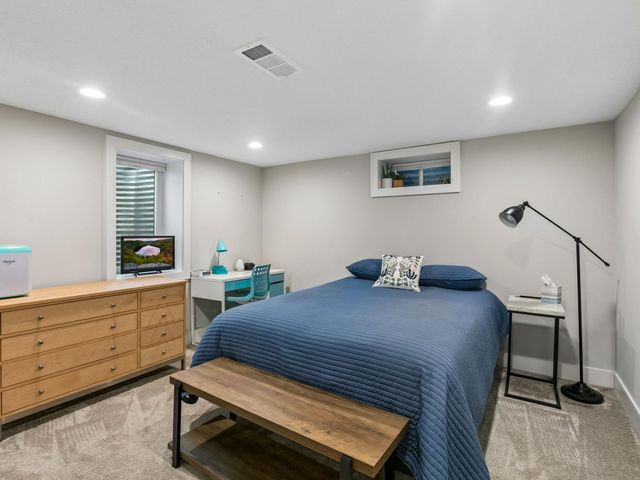 6105 Parnell Avenue, Edina, MN 55424