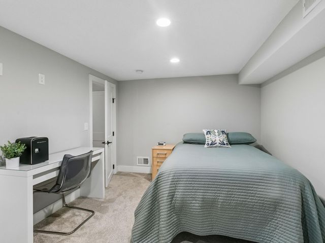 6105 Parnell Avenue, Edina, MN 55424
