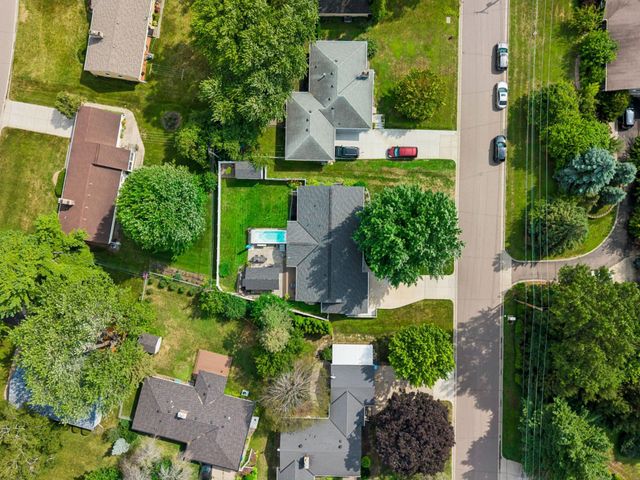 6105 Parnell Avenue, Edina, MN 55424