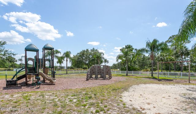 560 Remington Green Drive SE, 103, Palm Bay, FL 32909