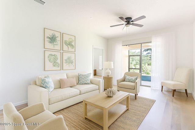 560 Remington Green Drive SE, 103, Palm Bay, FL 32909