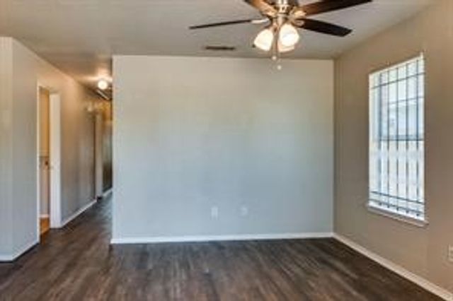 1416 E Mulkey Street, Fort Worth, TX 76104