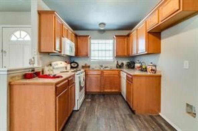 1416 E Mulkey Street, Fort Worth, TX 76104