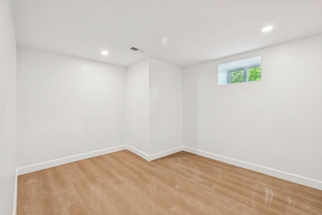 218 Hollis St, Holliston, MA 01746