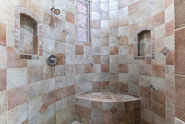 8223 Desert Lily Lane NE, Albuquerque, NM 87122