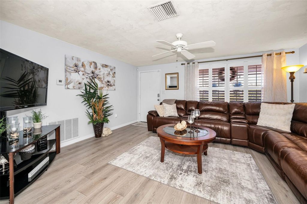 Image 16 of property listing at 10126 HOOP COURT, Port Richey, FL 34668
