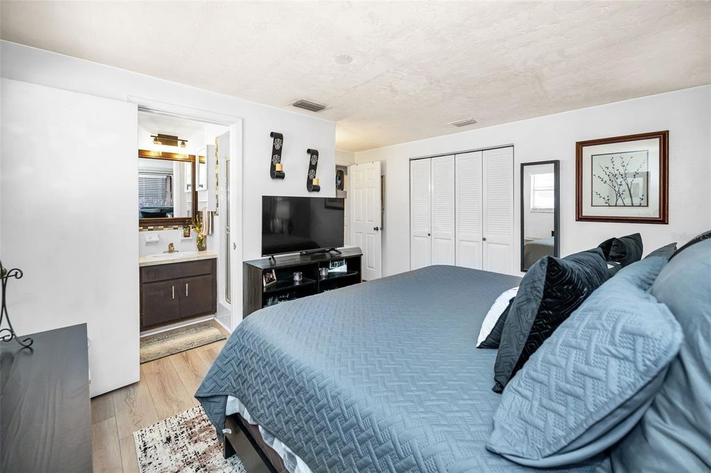 Image 36 of property listing at 10126 HOOP COURT, Port Richey, FL 34668