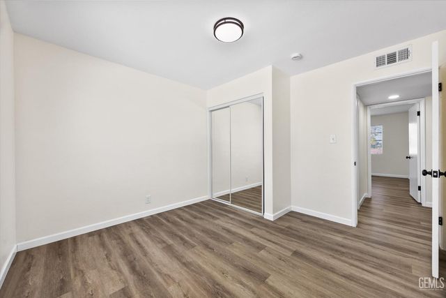 2814 College Avenue, Bakersfield, CA 93306