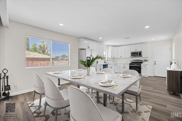 2814 College Avenue, Bakersfield, CA 93306