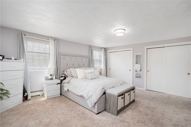 44 Quaker Drive, West Warwick, RI 02893