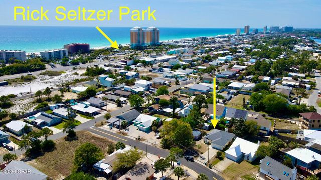 3914 Vicar Street, Panama City Beach, FL 32408
