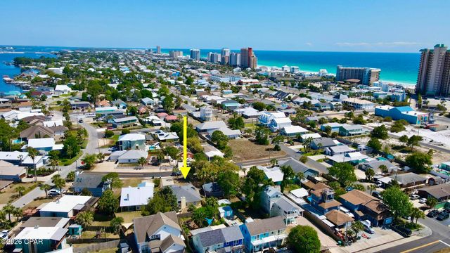 3914 Vicar Street, Panama City Beach, FL 32408