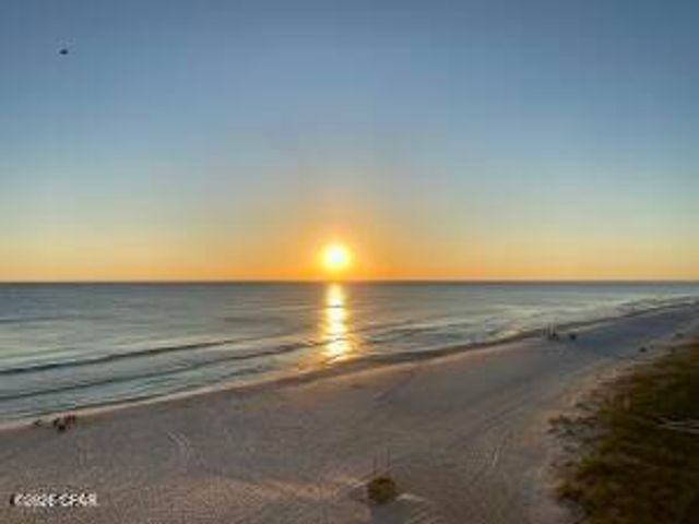 3914 Vicar Street, Panama City Beach, FL 32408