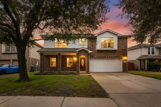 158 Bristol Bend Lane, Dickinson, TX 77539