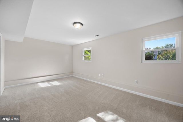 11810 CLARENCE DR, Fredericksburg, VA 22407