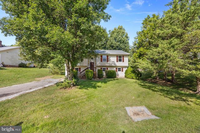 11810 CLARENCE DR, Fredericksburg, VA 22407